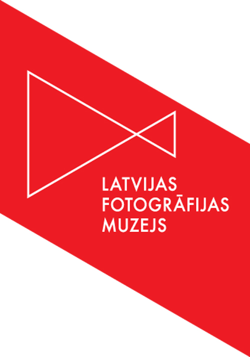 fotomuzejs_logo_red